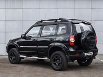 Chevrolet Niva 1.7 MT, 2011, 188 531 км, с пробегом, цена 599 000 руб.