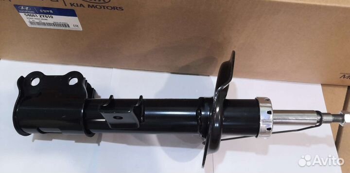 Стойка передняя правая