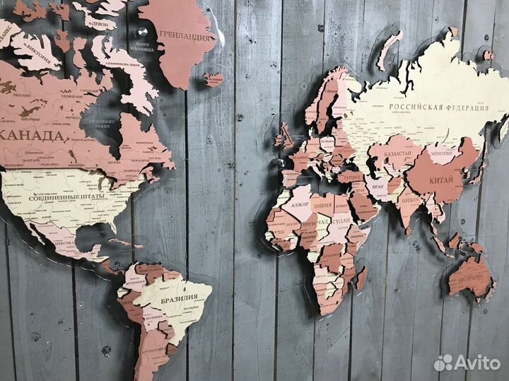 Карта мира из дерева, панно на стену
