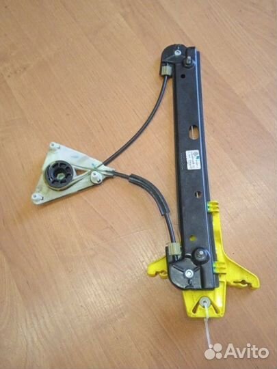 Стеклоподъемный механизм задний левый Volkswagen
