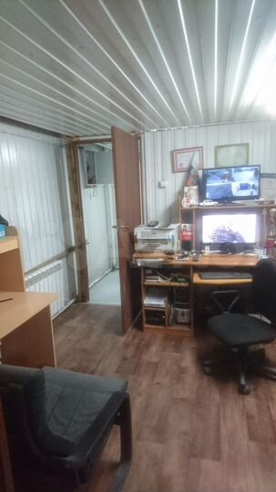 Гараж, > 30 м²