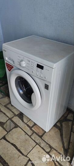 Стиральная машина lg в идеальном состоянии