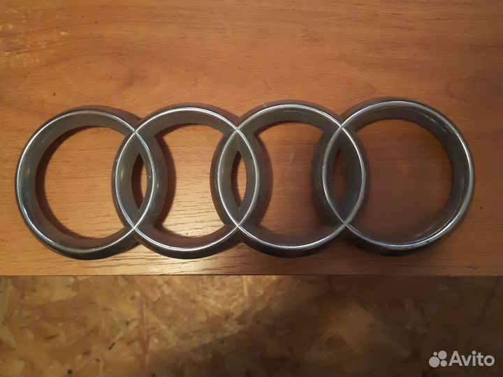 Эмблема audi