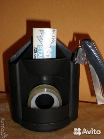 Ручки BIK. Подставка для карандашей. Накладные