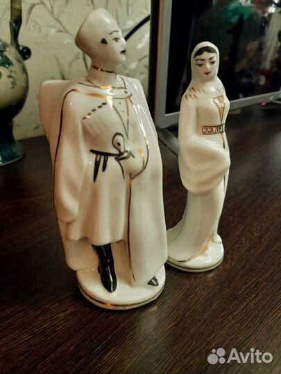 Фарфоровые статуэтки