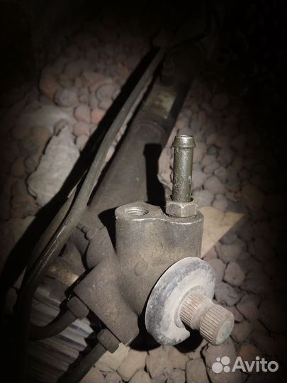 Рулевая рейка на Ниссан Альмера классик бу