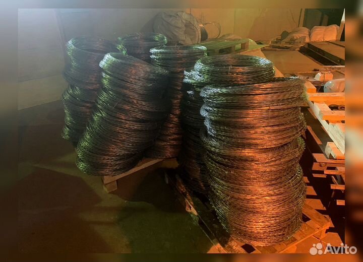 Колючая проволока егоза