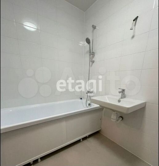 2-к. квартира, 32,6 м², 8/27 эт.