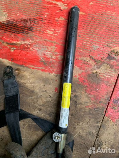 Ремень безопасности передний левый Volkswagen Pass