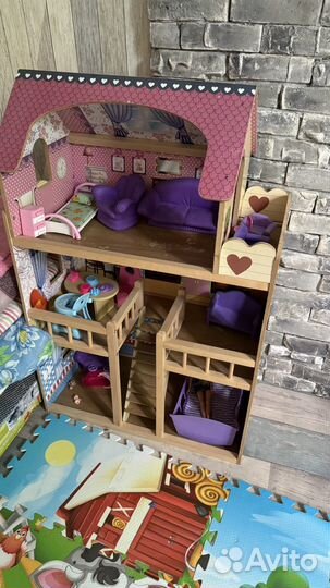 Домик кукольный