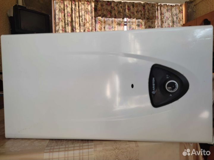 Газовый водонагреватель