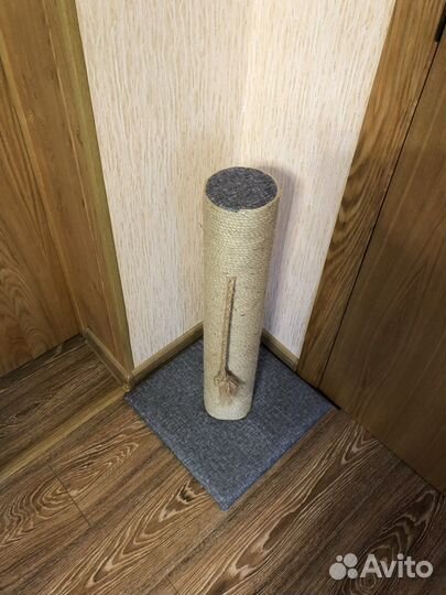 Когтеточки и домики для кошек