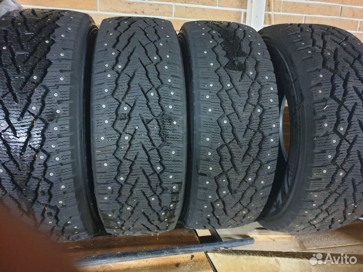 Kumho Winter Portran CW11 235/65 R16C