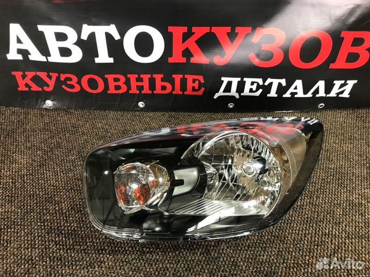 Фара левая Kia Picanto 2011