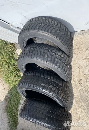 Bridgestone Ice Cruiser 5000 205/55 R16 91T