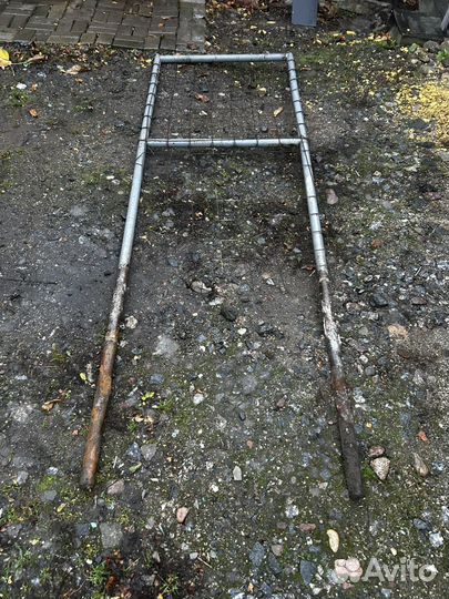 Стойка металлическая