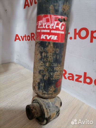 Передние стойки взборе Nissan Bluebird U14