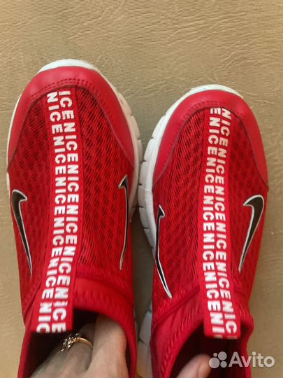 Кроссовки Nike