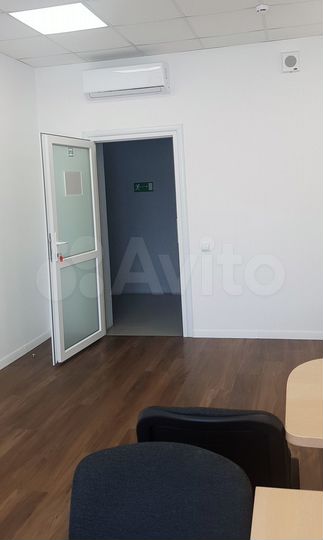 Офис с мебелью, 23.31 м²