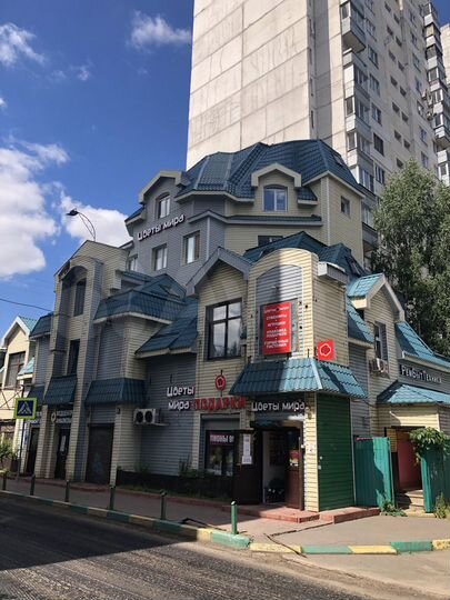 Здание, 924 м²