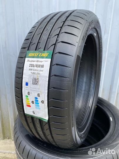 Westlake Zuper Eco Z-107 235/45 R18 98W