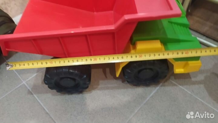 Грузовик самосвал большой для игр на улице