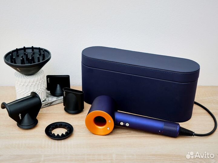 Фен Dyson Supersonic HD08 Берлинская Лазурь