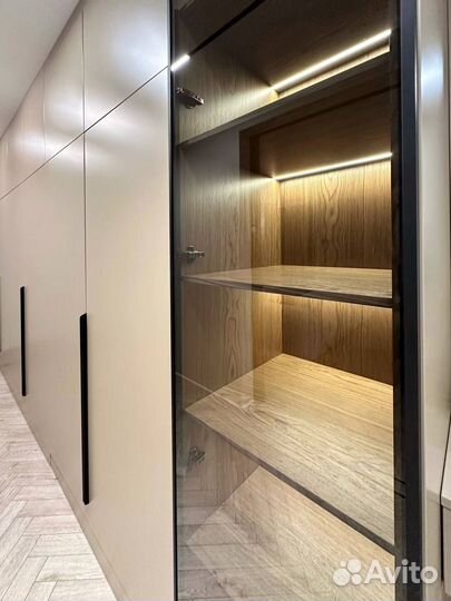 Шкаф распашной на заказ