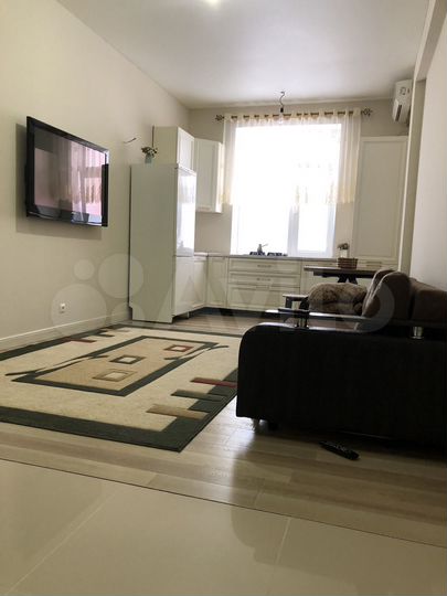 2-к. квартира, 50 м², 1/6 эт.