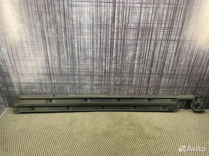 Защита порога правая Bmw E39