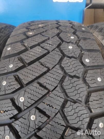 Gislaved Nord Frost 200 205/55 R16 94T