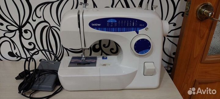 Швейная машина brother
