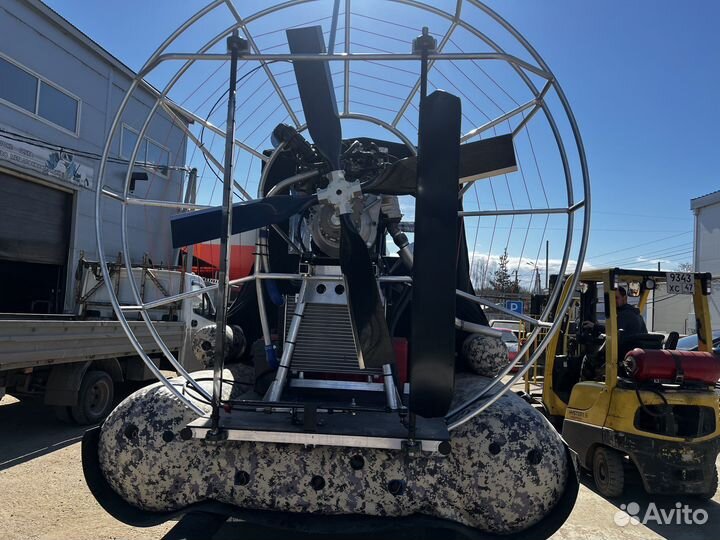 Аэролодка Бриз 550