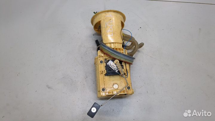 Насос топливный электрический Skoda SuperB, 2005