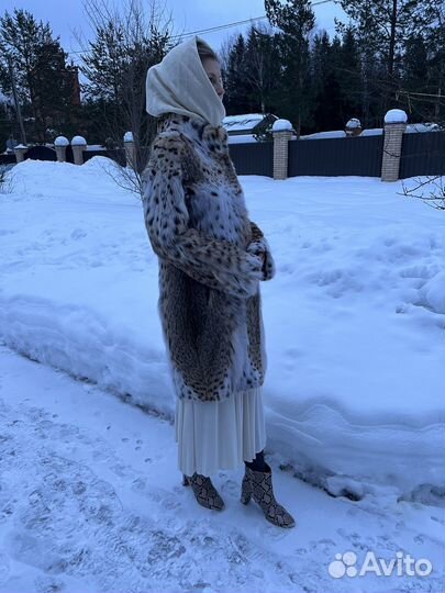 Шуба из натурального меха рыси