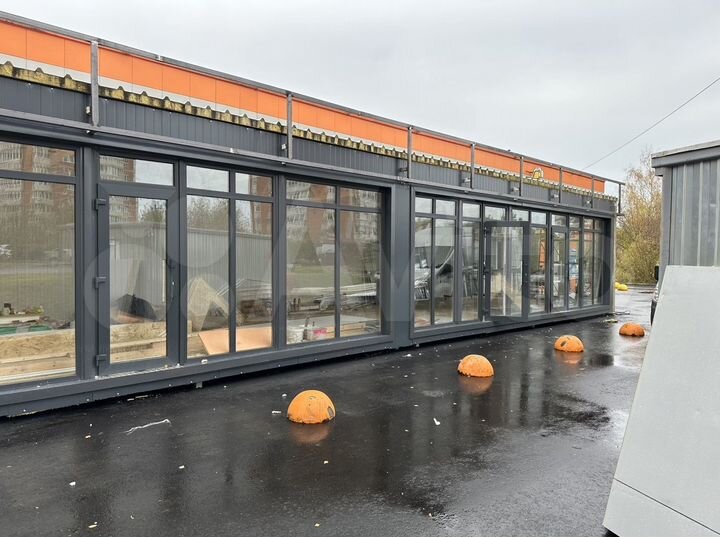 Торговая площадь, 220 м²