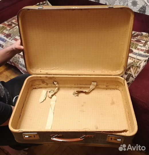 Чемодан дмб-65 винтаж Kofferfabrik Kindelbruck гдр