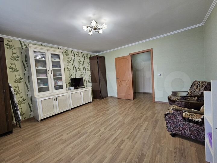 3-к. квартира, 70 м², 9/10 эт.