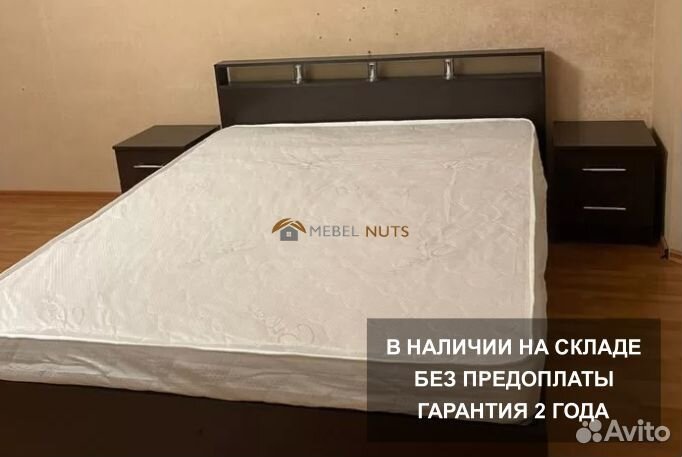 Кровать с матрасом