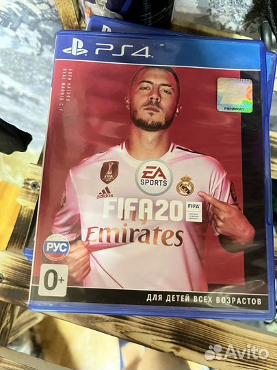 Игра для PS4 fifa 2020