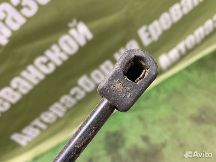 Газовый упор крышки багажника Honda Civic MB2