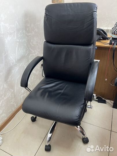 Кресло руководителя бу