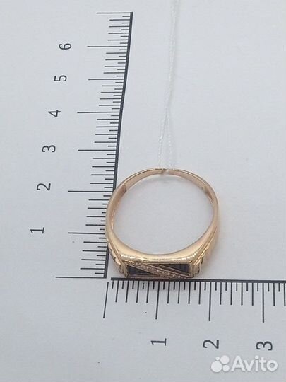Золотое кольцо с фианитом 20,5р