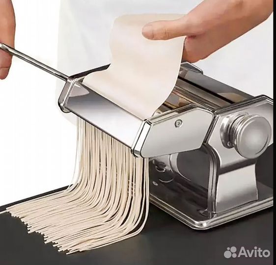 Ручная тестораскатка-лапшерезка girmi IM90