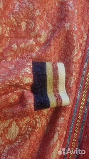 Летний нарядный бомбер