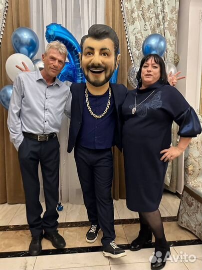 Ростовая кукла поздравит