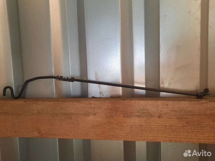 Упор капота Chevrolet aveo t300