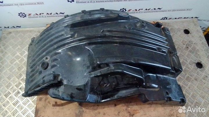 Подкрылок передний правый Man Tgl