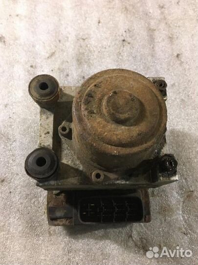 Блок ABS (насос) Mazda 6 (Gg) седан бензин
