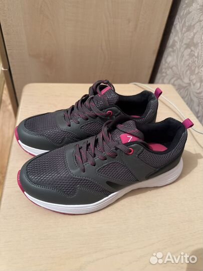 Кросовки весна - лето , 36 размер